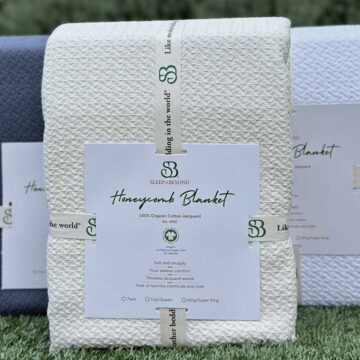 100 organic cotton honeycomb blanket 3 colors front view.jpg