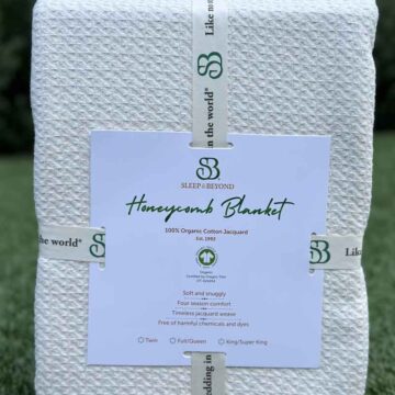 100 organic cotton honeycomb blanket classic ivory.jpg