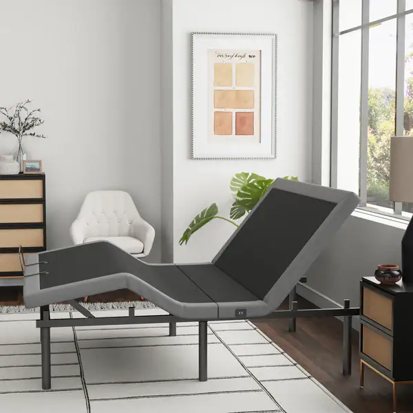 1310115 adjustablebase clarityii q lifestyle 02 600x600.jpg.webp