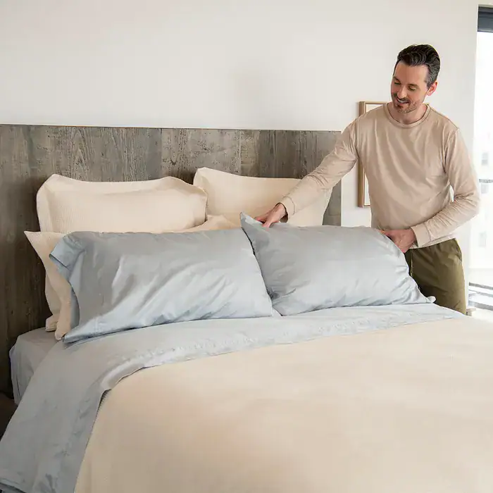 np web pdp bedding sateen adult sheets 03.webp