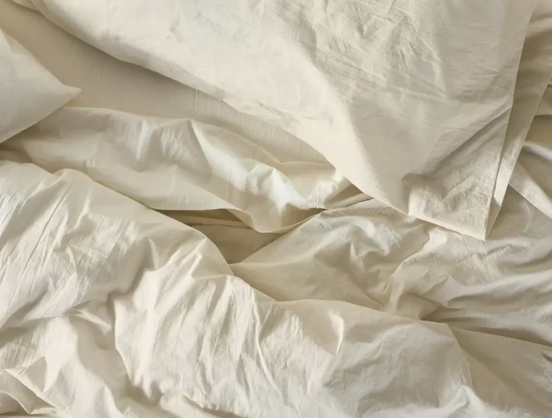 organiccrinkledpercaleundyedcompletebedsetohv1 pdp 157fb3c9 64e0 47b3 963f 73386d5b1ca2.webp
