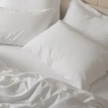 pdp 1024368 organicrelaxedsateen duvet alpinewhite lifestylehero fa22 3 989325a2 659b 47cf abd4 c749fc2e8754.webp
