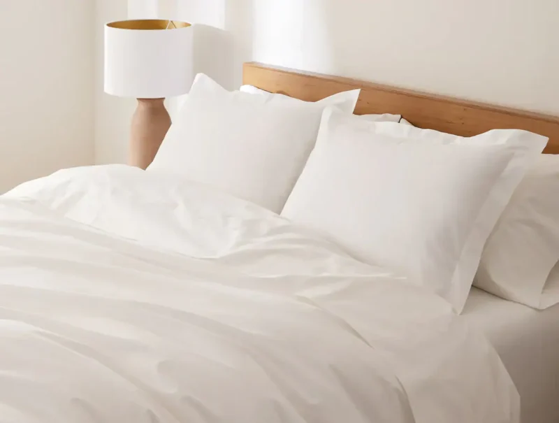 pdp heritagepercale sheets alpinewhite a sp22 detail 5186 4 060e15a3 4b25 4ca3 9dc5 abc6e42e5c29 1.webp