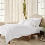 sp25 eecom floretembroideredbed alpinewhite a 024 1 21efa54b 7b4b 4aa1 a220 b1990e58afe0.webp