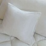 wool travel pillow savvyrest.jpg