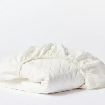 mattresspad alpinewhite a sp22 0910 f6b7dbf4 e9ce 4d04 8d6e d55fcc6d9507.webp