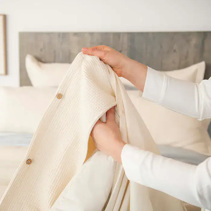 np web pdp bedding waffle adult duvets 03 1.webp