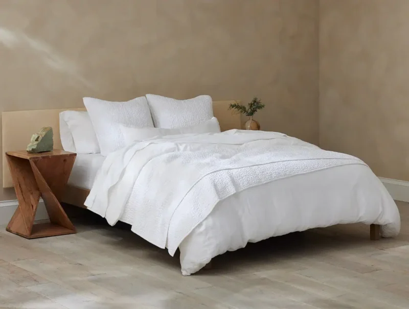 pdp pebbledhandstitched quilt alpinewhite sp23 2 11633 b951c0c3 8301 419e b9a6 7f6f6770e457.webp