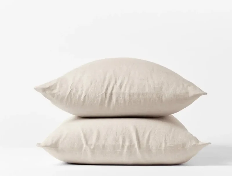relaxedlinen pillowcase b sp21 22066 2 38570cd2 6a5b 4825 9958 7675f7fa5680.webp